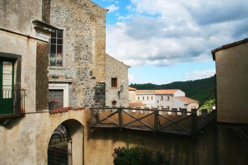 Hotel Florio Castiglione De Sicilia Exterior foto